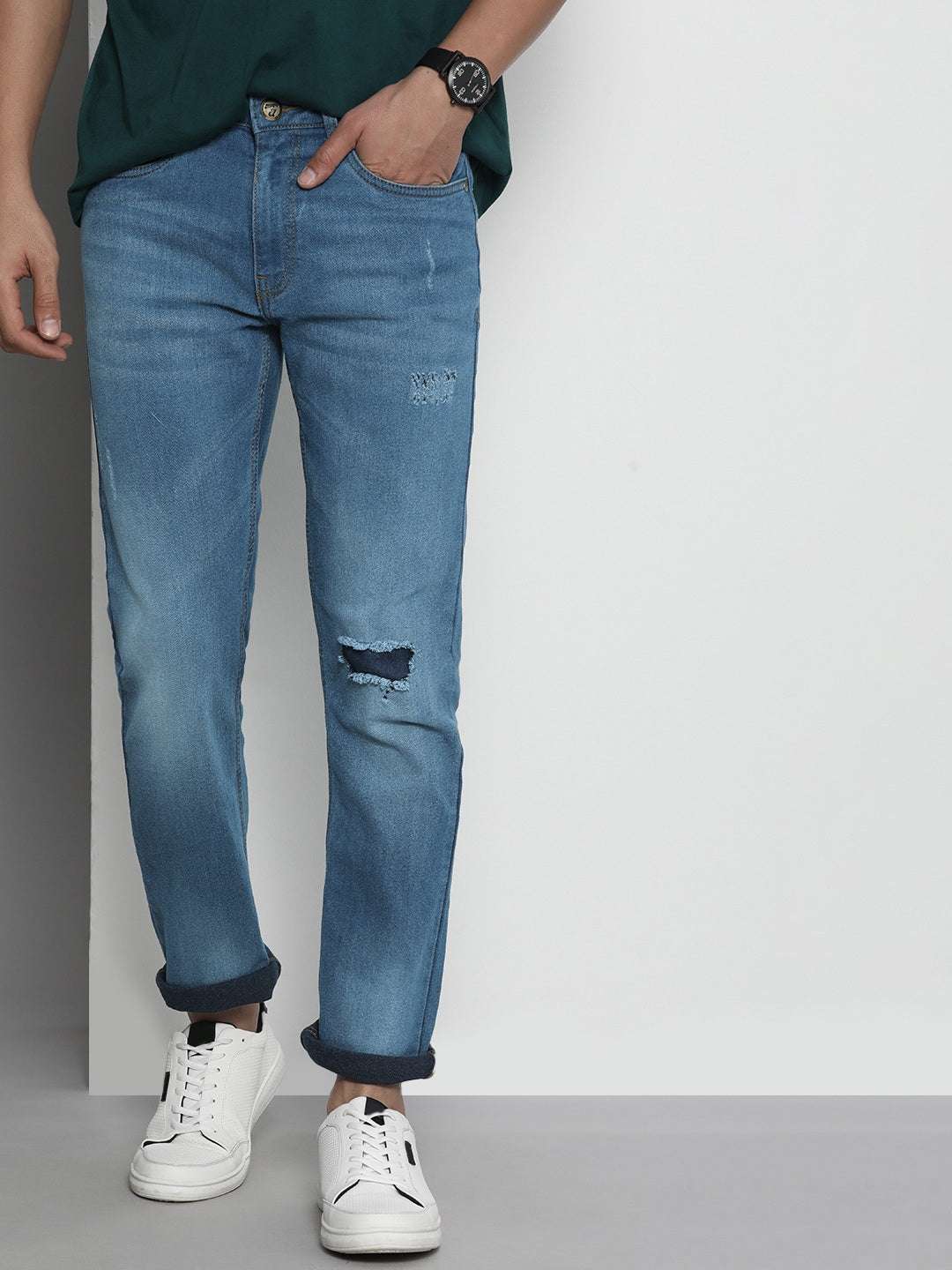 Shop Men Distressed Straight Jeans Online.