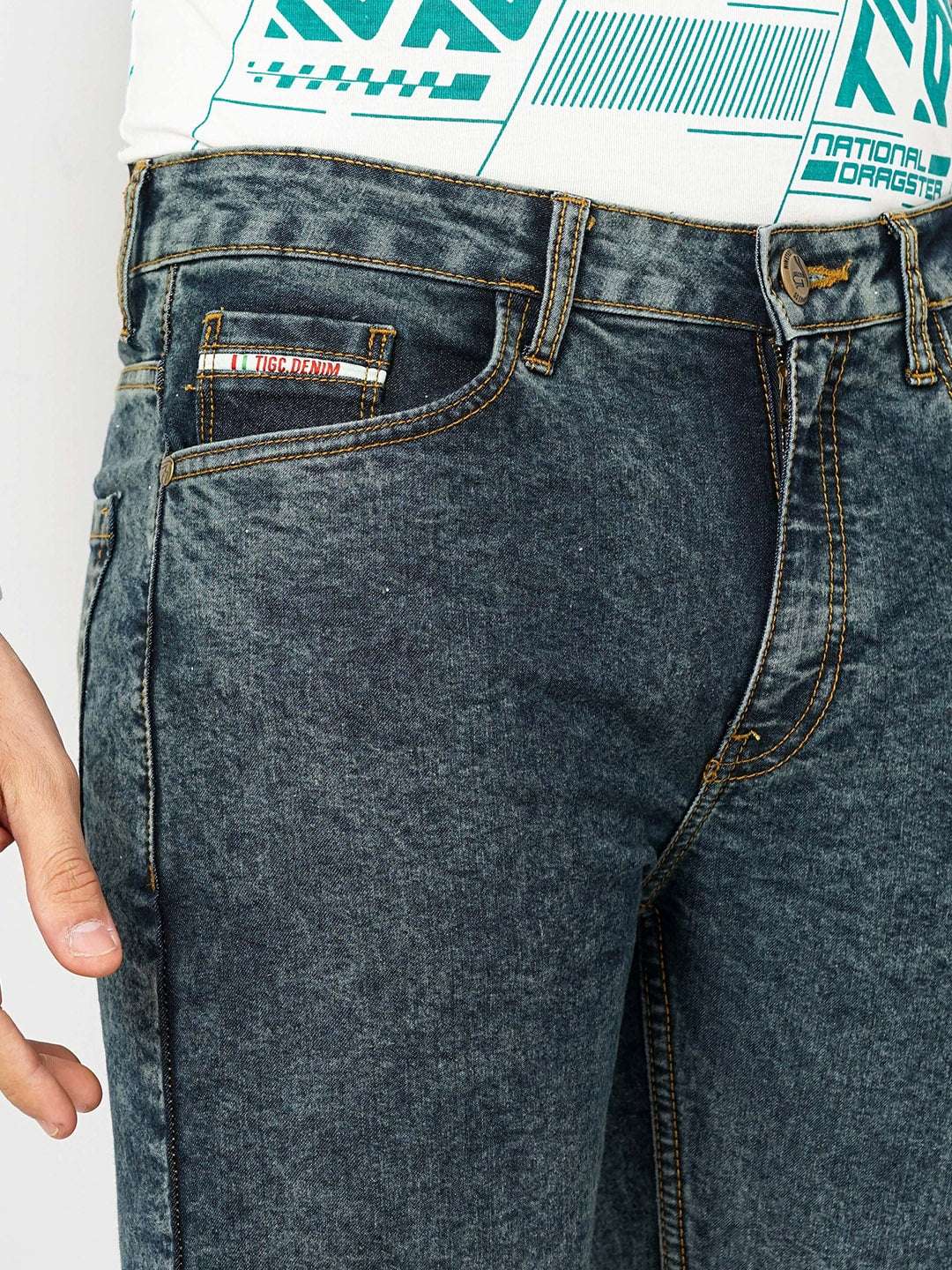 Shop Men Slim Fit Jeans Online.