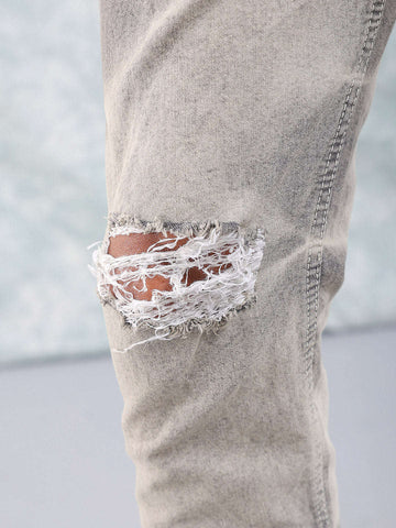Shop Men Slim Fit Jeans Online.