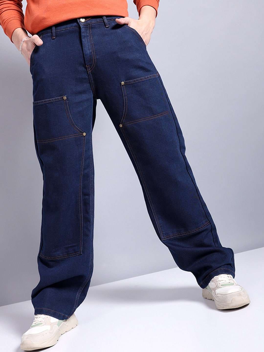 Shop Men Relaxed Fit Jeans Online.