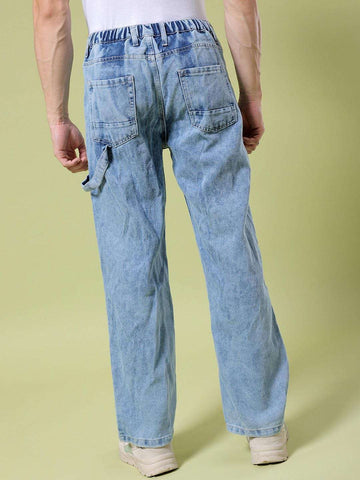 Shop Men Relaxed Fit Jeans Online.