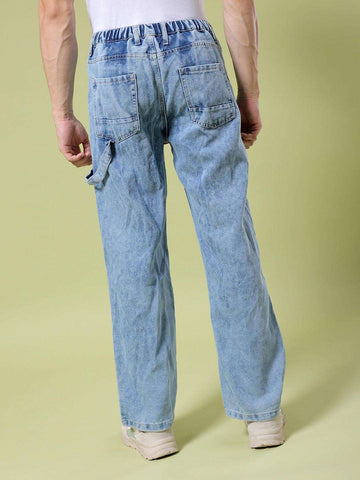 Shop Men Relaxed Fit Jeans Online.