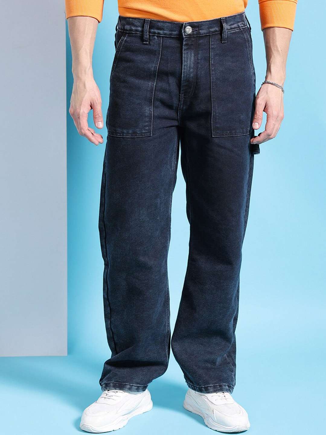 Shop Men Relaxed Fit Jeans Online.