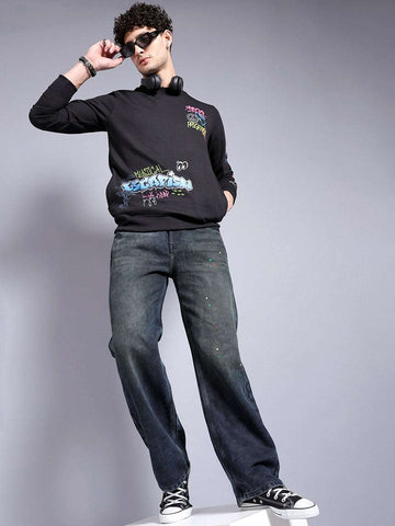 Shop Men Relaxed Fit Jeans Online.