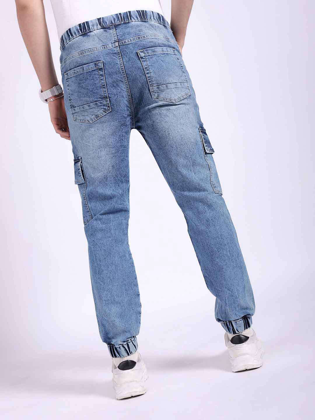 Shop Men Regular Fit Jeans Online.