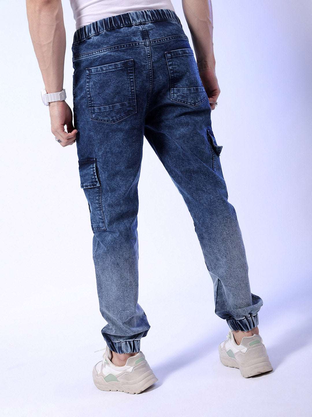 Shop Men Regular Fit Jeans Online.