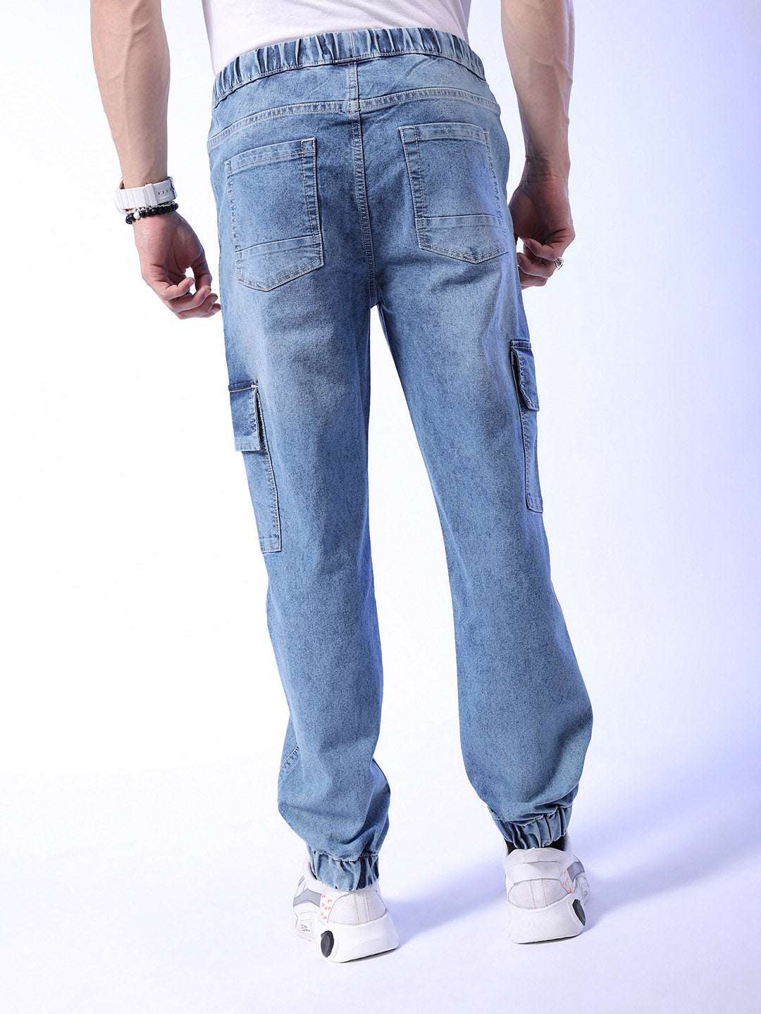 Shop Men Regular Fit Jeans Online.