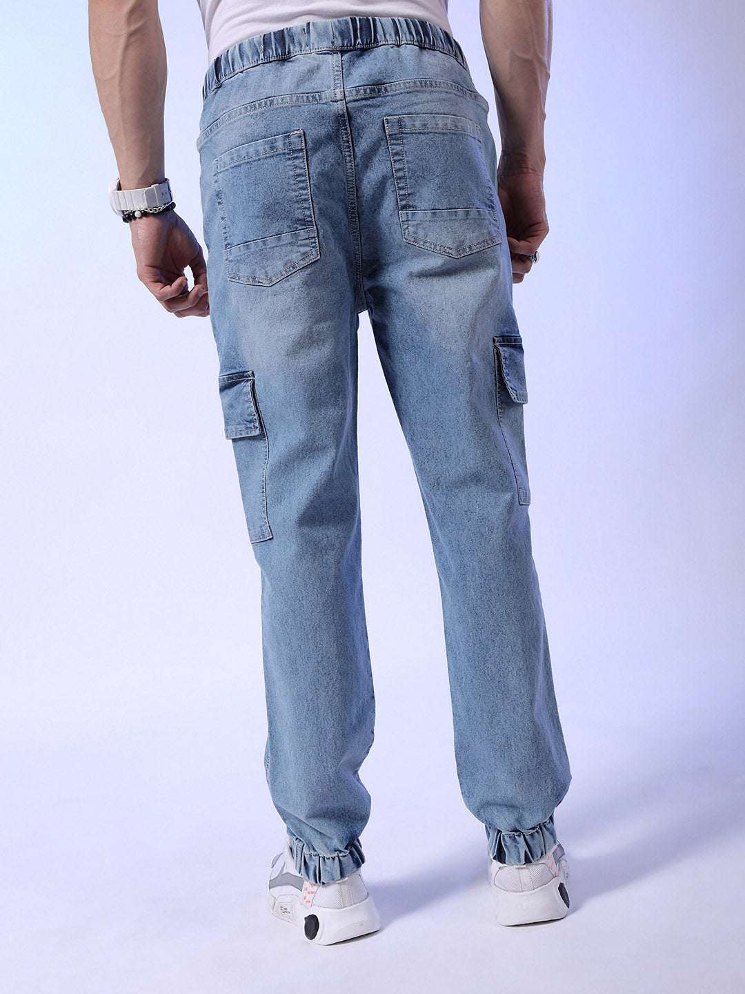 Shop Men Regular Fit Jeans Online.