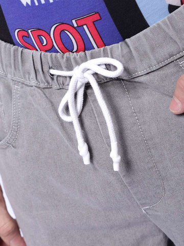 Shop Men Regular Fit Jeans Online.