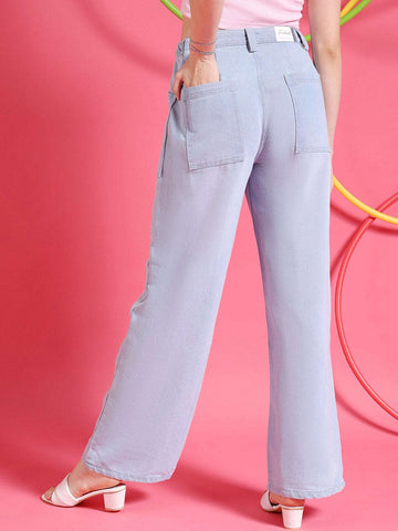 Shop Women Relaxed Fit Jeans Online.
