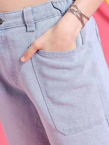 Shop Women Relaxed Fit Jeans Online.