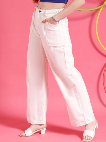 Shop Women Relaxed Fit Jeans Online.