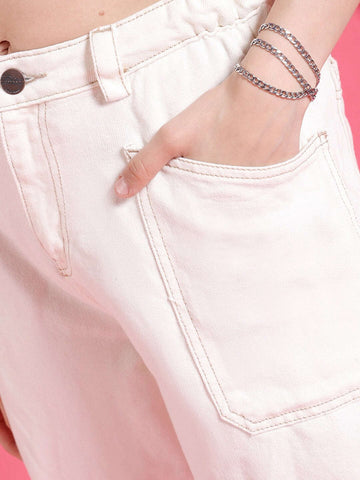 Shop Women Relaxed Fit Jeans Online.