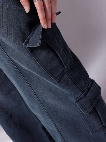 Shop Women Flared Jeans Online.