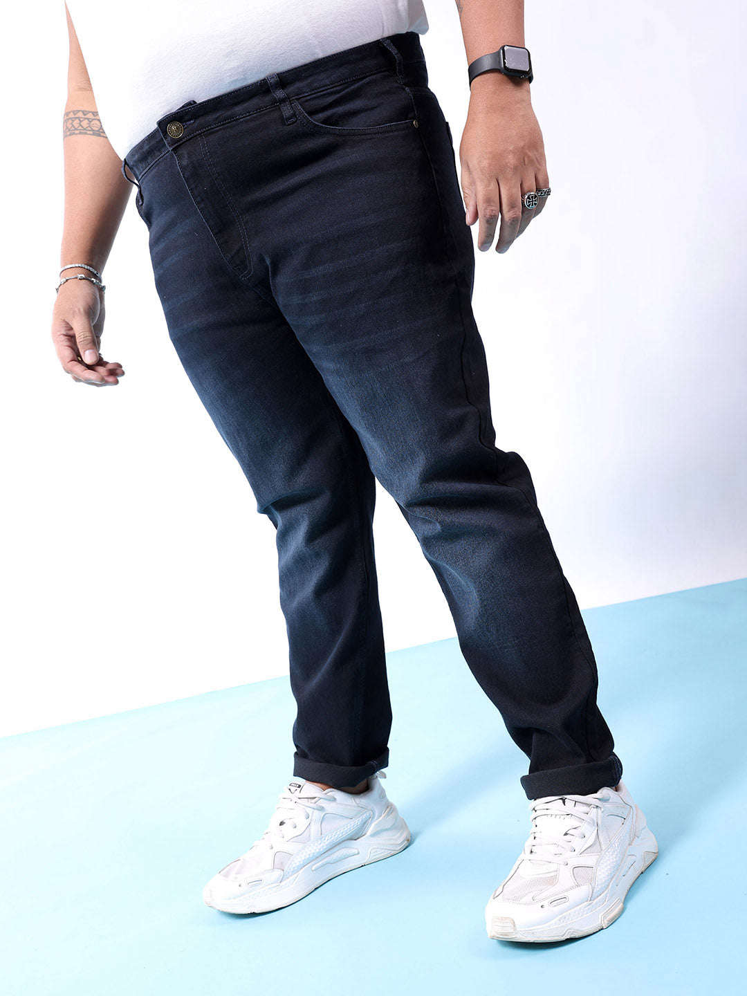 Shop Men Slim Fit Jeans Online.