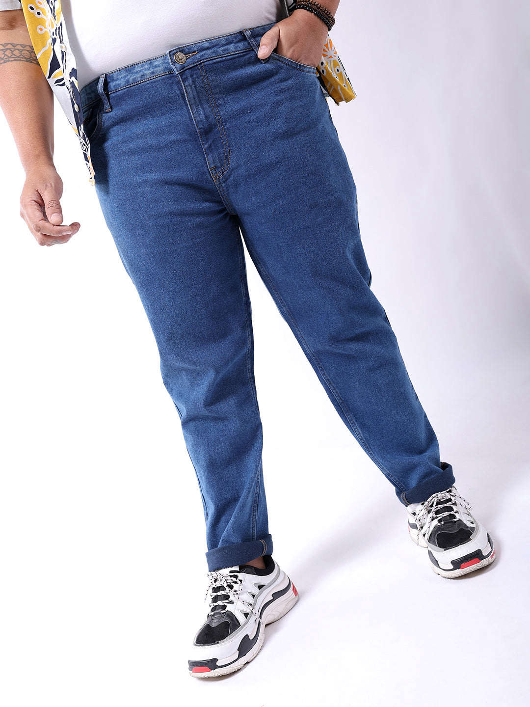 Shop Men Slim Fit Jeans Online.