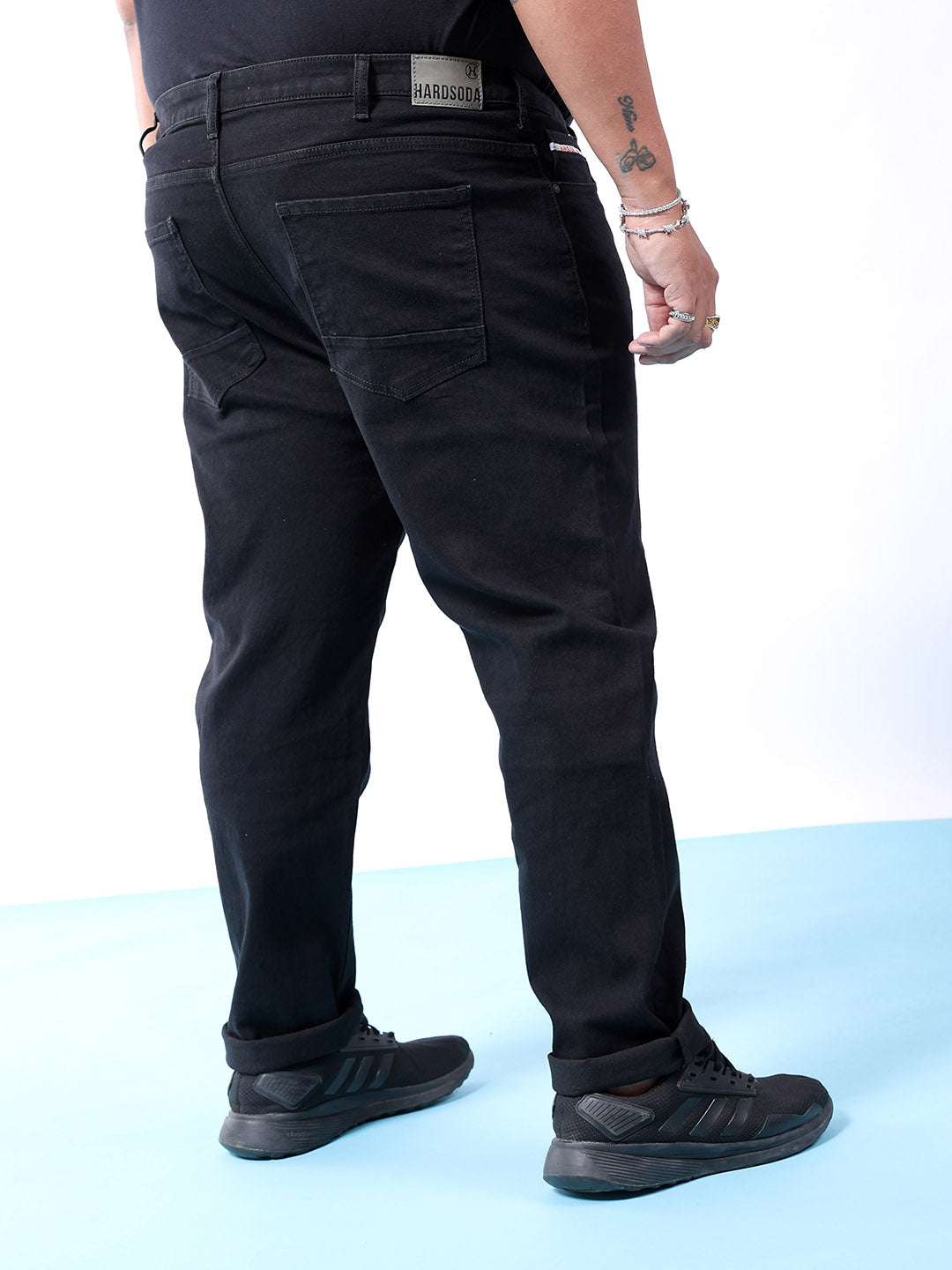 Shop Men Slim Fit Jeans Online.