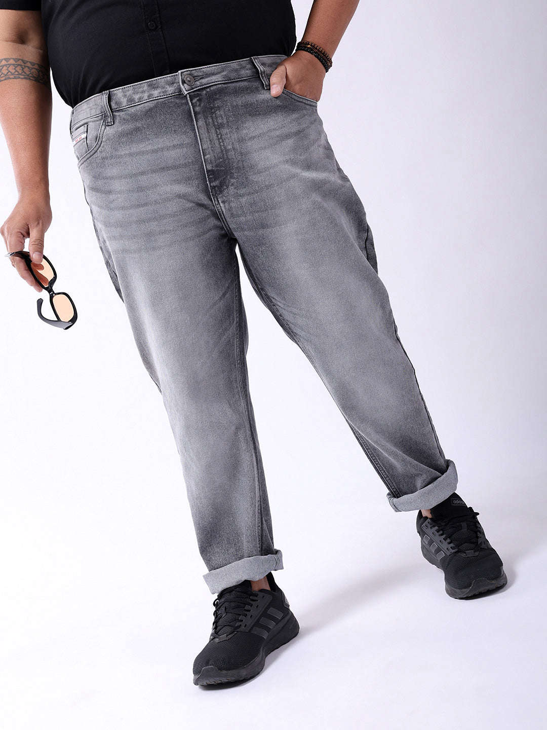 Shop Men Slim Fit Jeans Online.