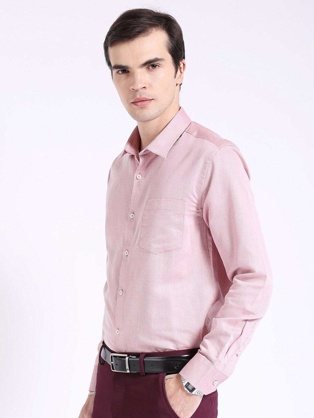 Shop Men Slim Fit Luxe Formal Shirt Online.