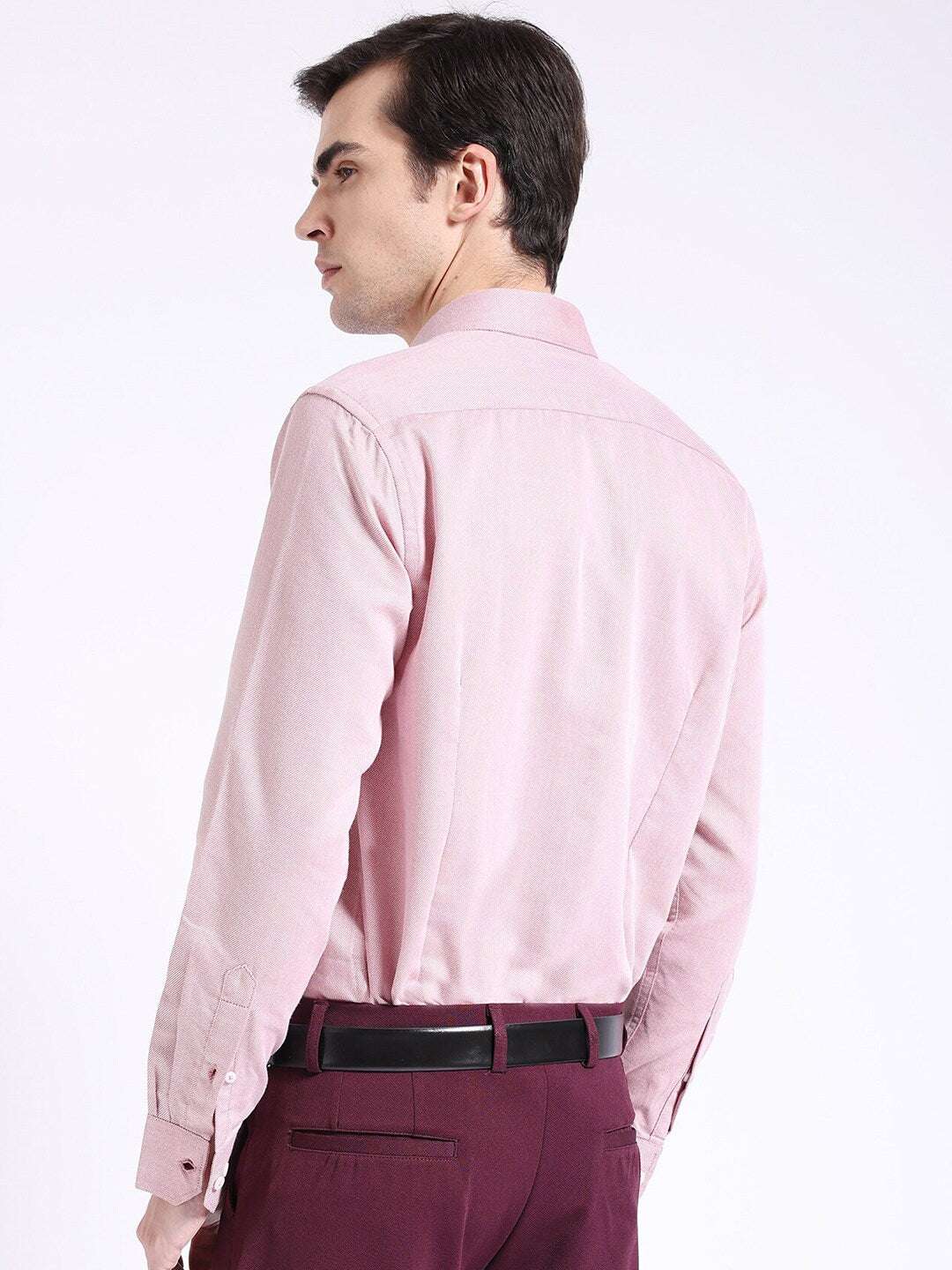 Shop Men Slim Fit Luxe Formal Shirt Online.