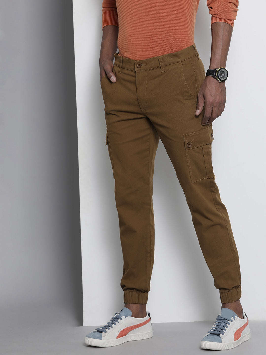 Shop Men Cuffed Cargo Pant Online.