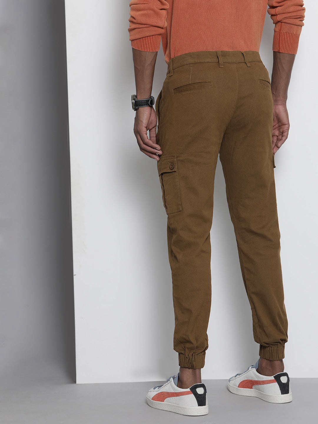 Shop Men Cuffed Cargo Pant Online.