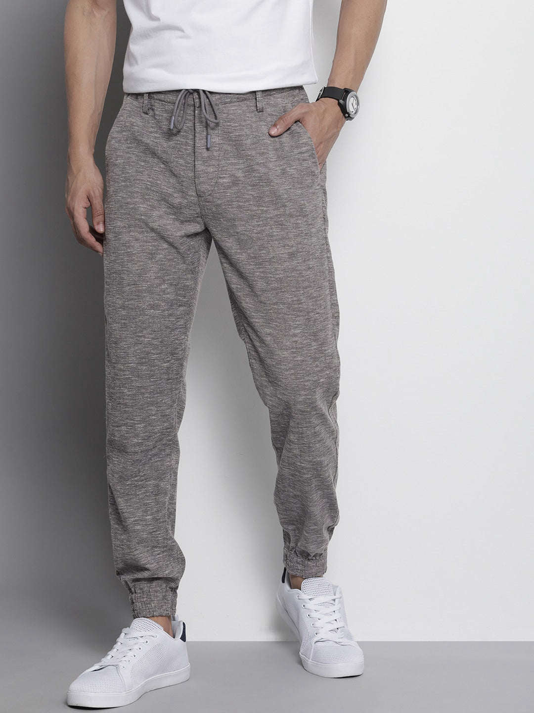 Shop Men Jogger Pant Online.