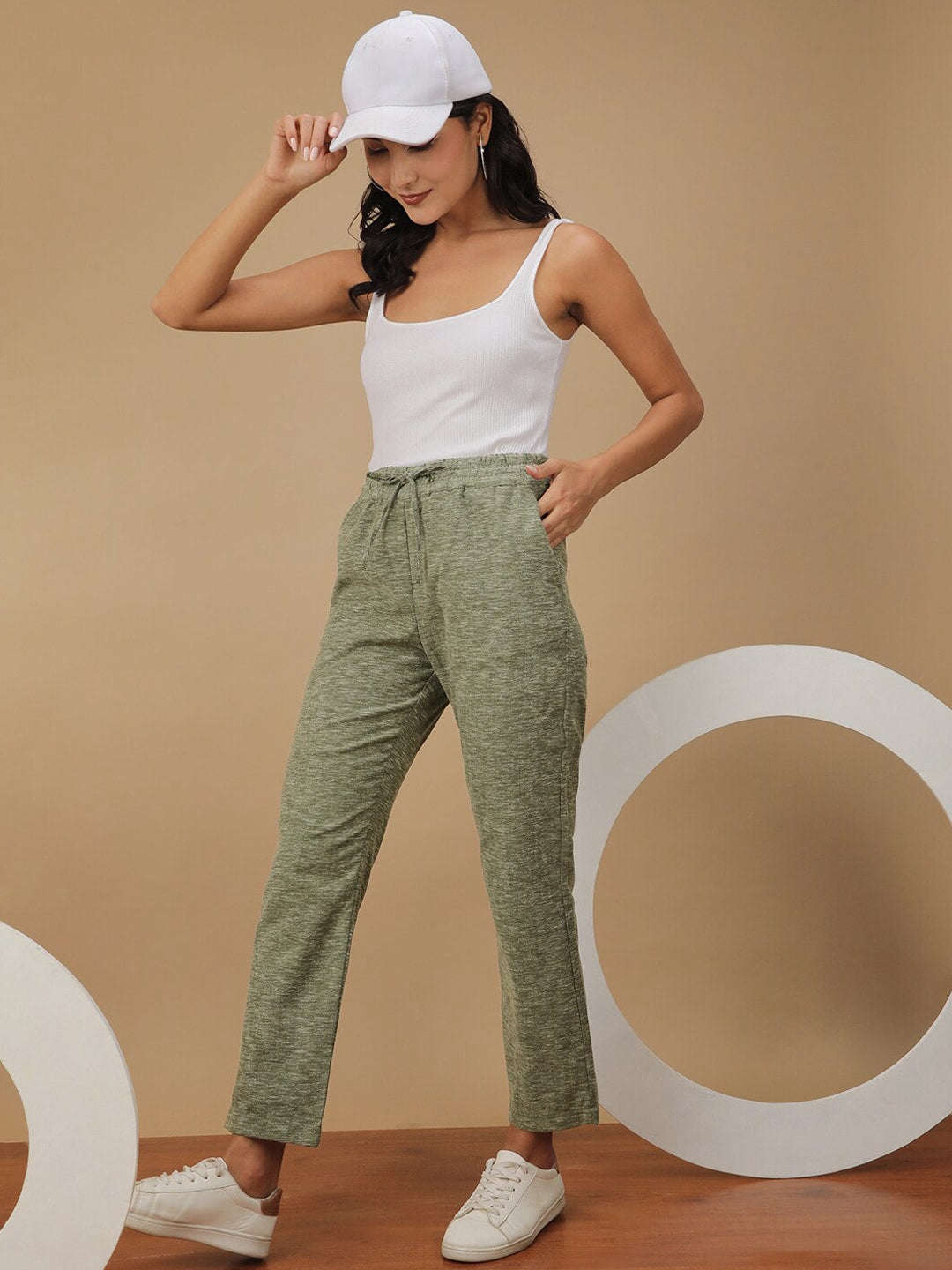 Shop Women Elasticated Trouser Online.