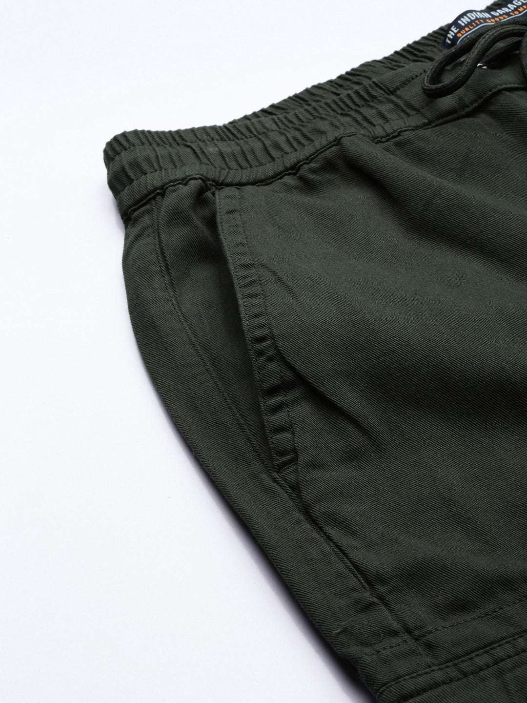 Shop Men Cargo Pant Online.