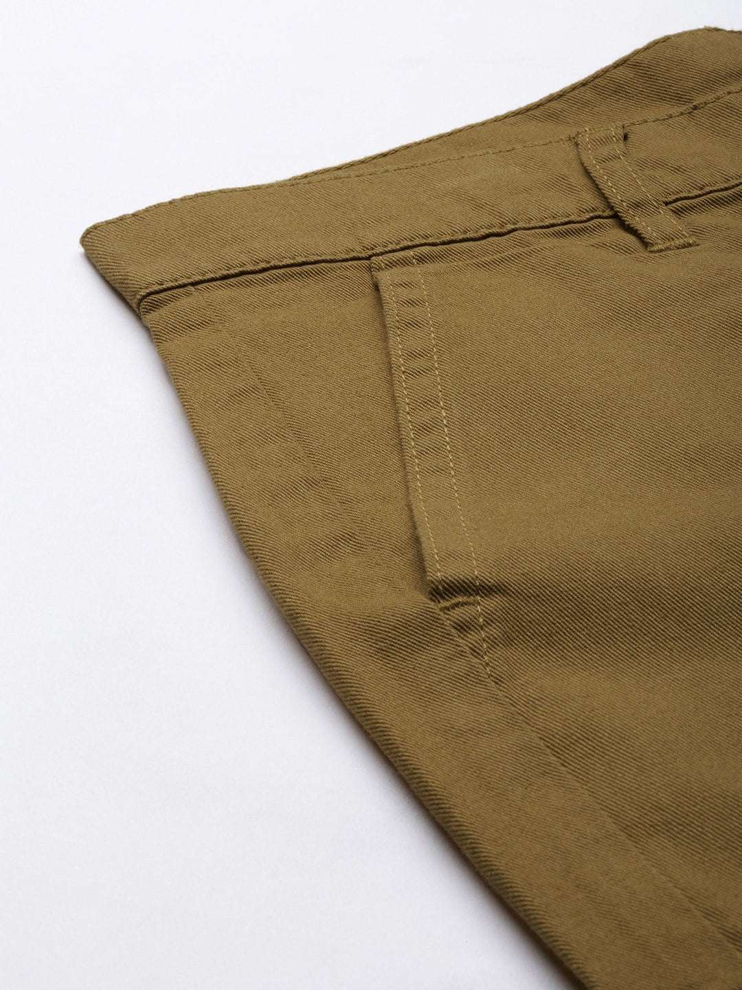 Shop Men Patch Pocket Cargo Pant Pant Online.