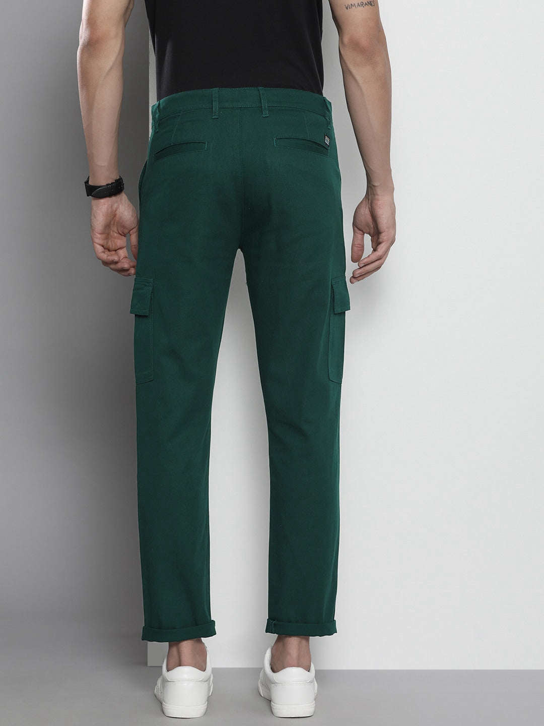 Shop Men Patch Pocket Cargo Pant Pant Online.