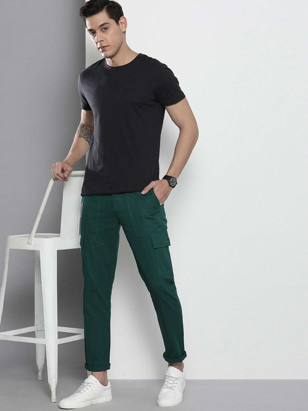 Shop Men Patch Pocket Cargo Pant Pant Online.