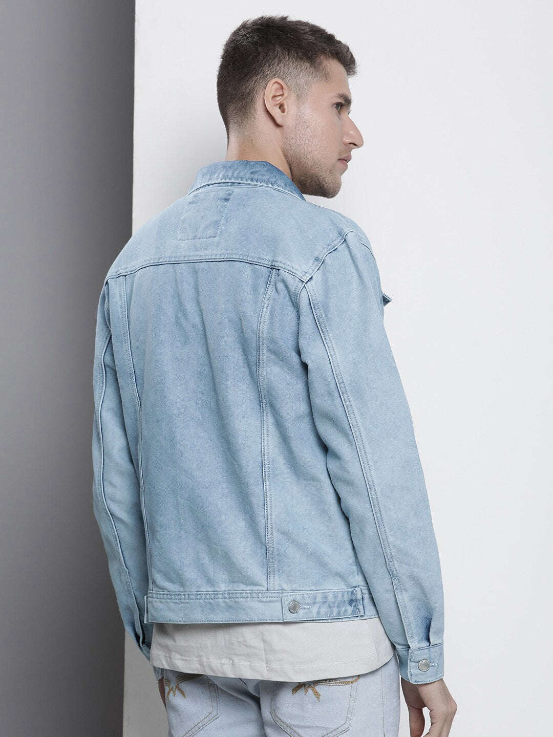 Shop Men Denim Trucker Jacket Online.