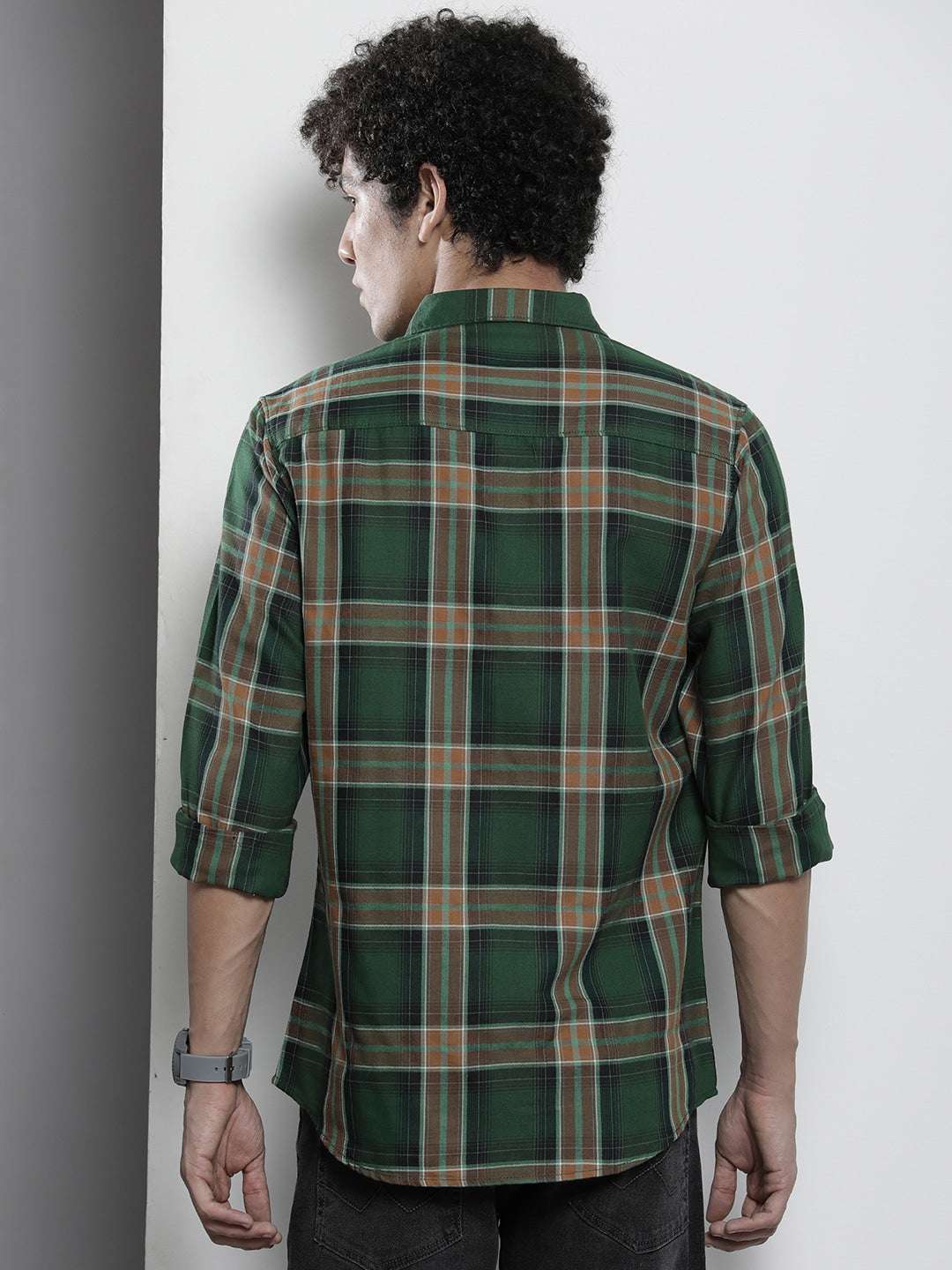 Shop Men's Checked Regular Fit Shirt Online.