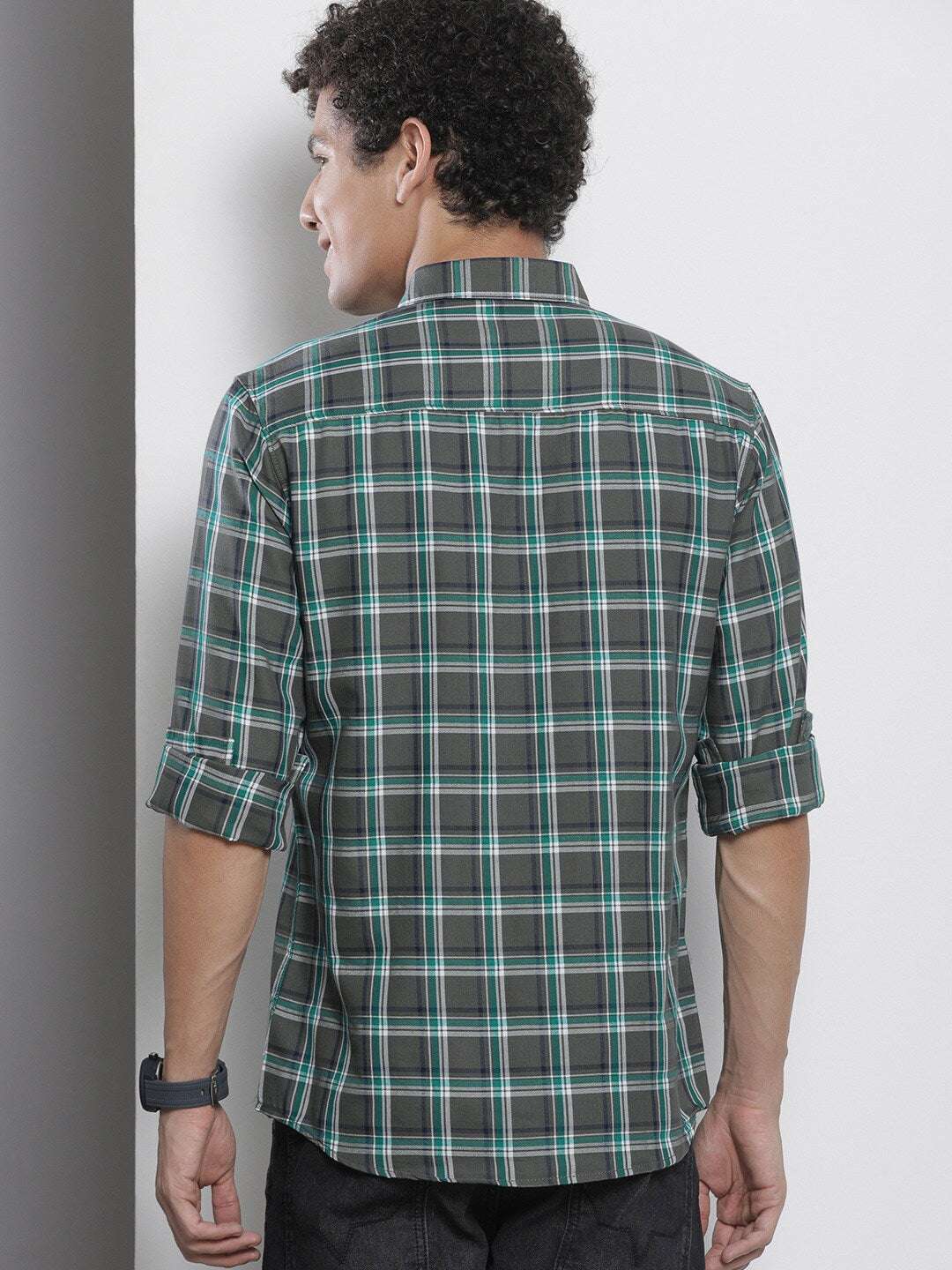 Shop Men Checked Shirt Online.