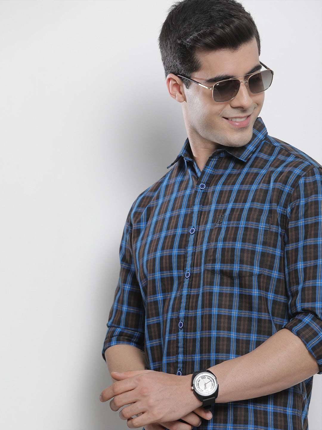 Shop Men Checked Shirt Online.