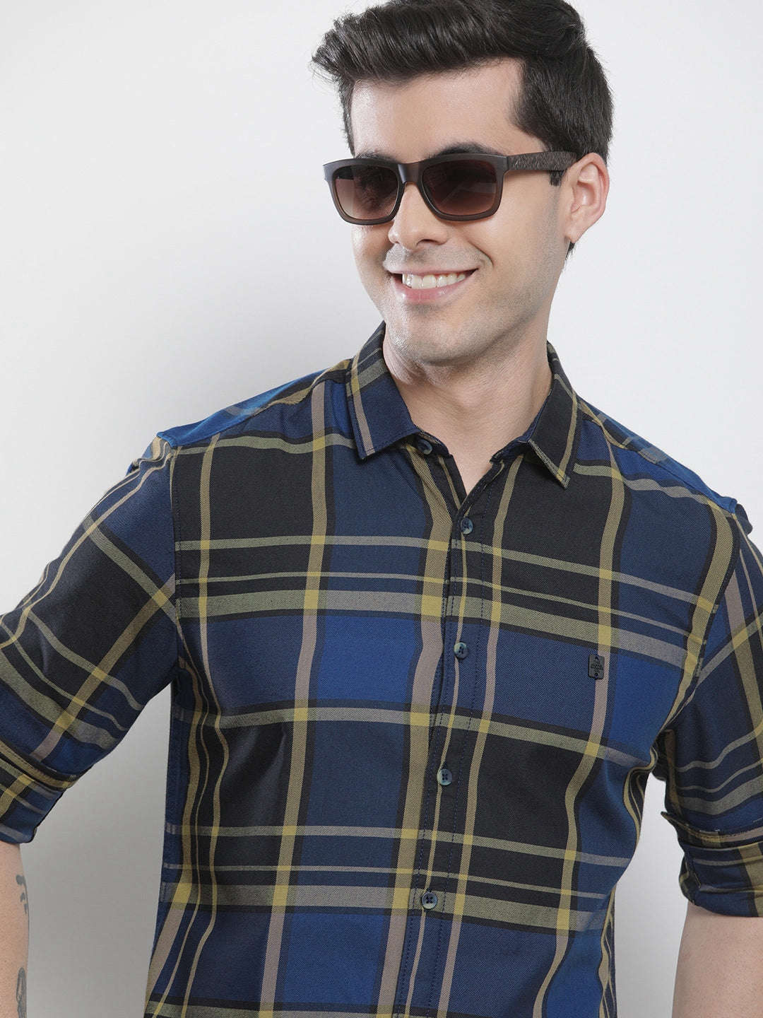 Shop Men Checked Shirt Online.