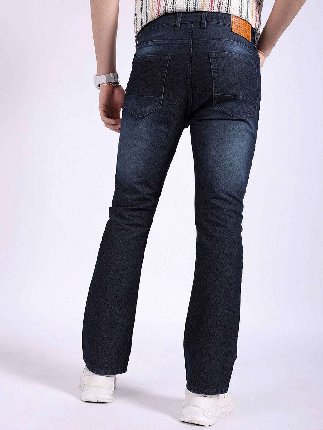 Shop Men Slim Fit Jeans Online.