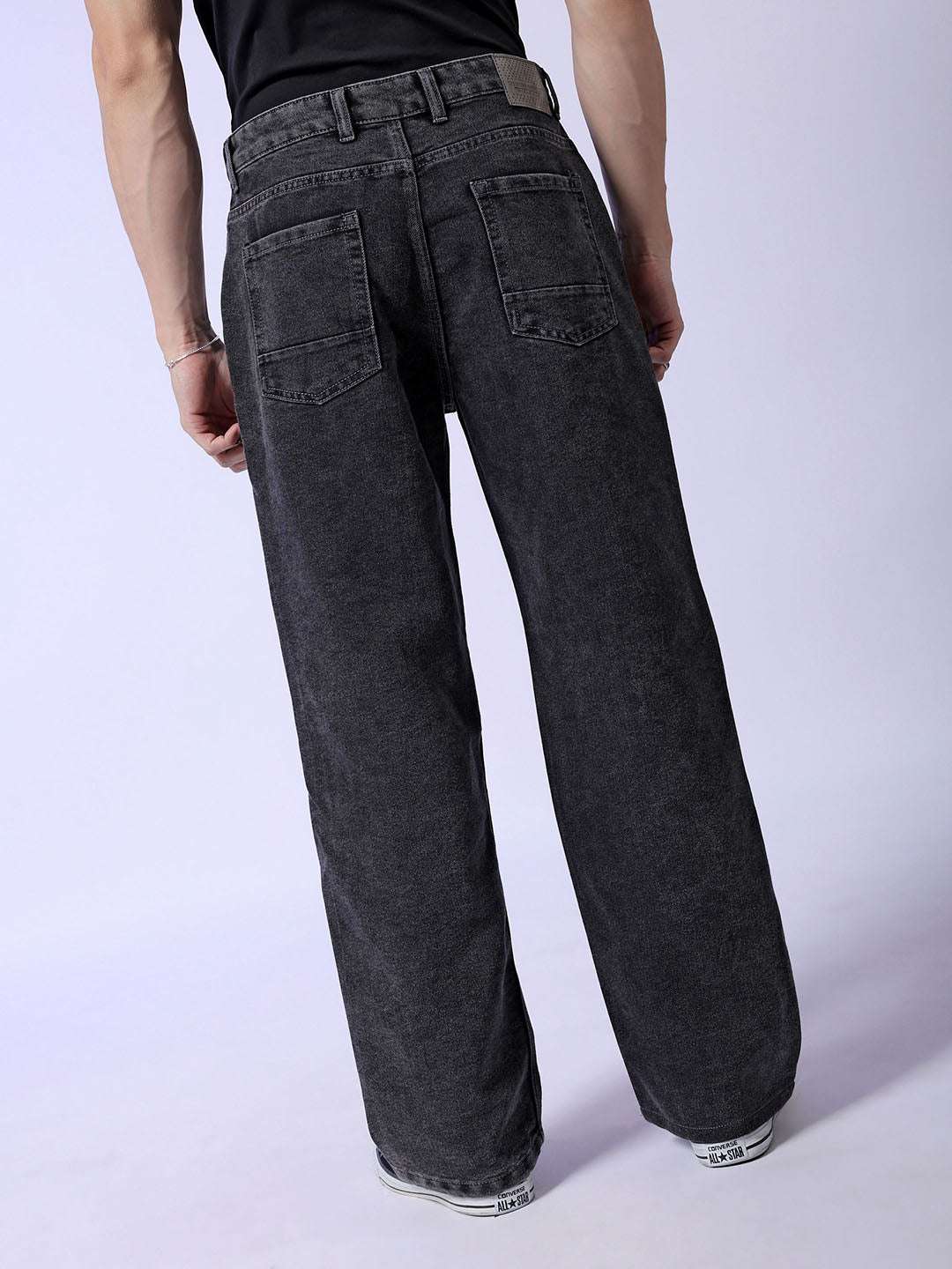 Shop Men Relaxed Fit Jeans Online.