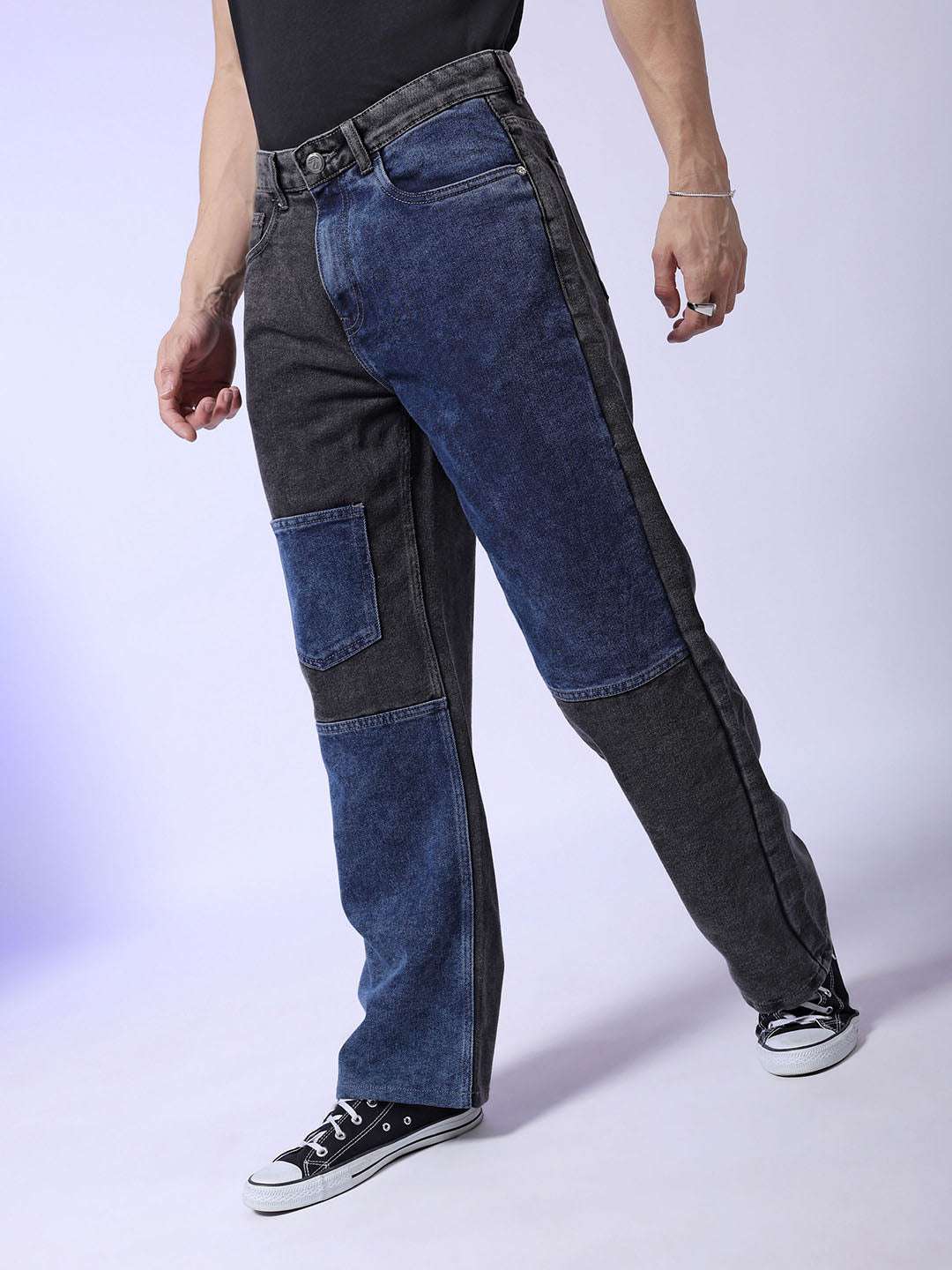 Shop Men Relaxed Fit Jeans Online.