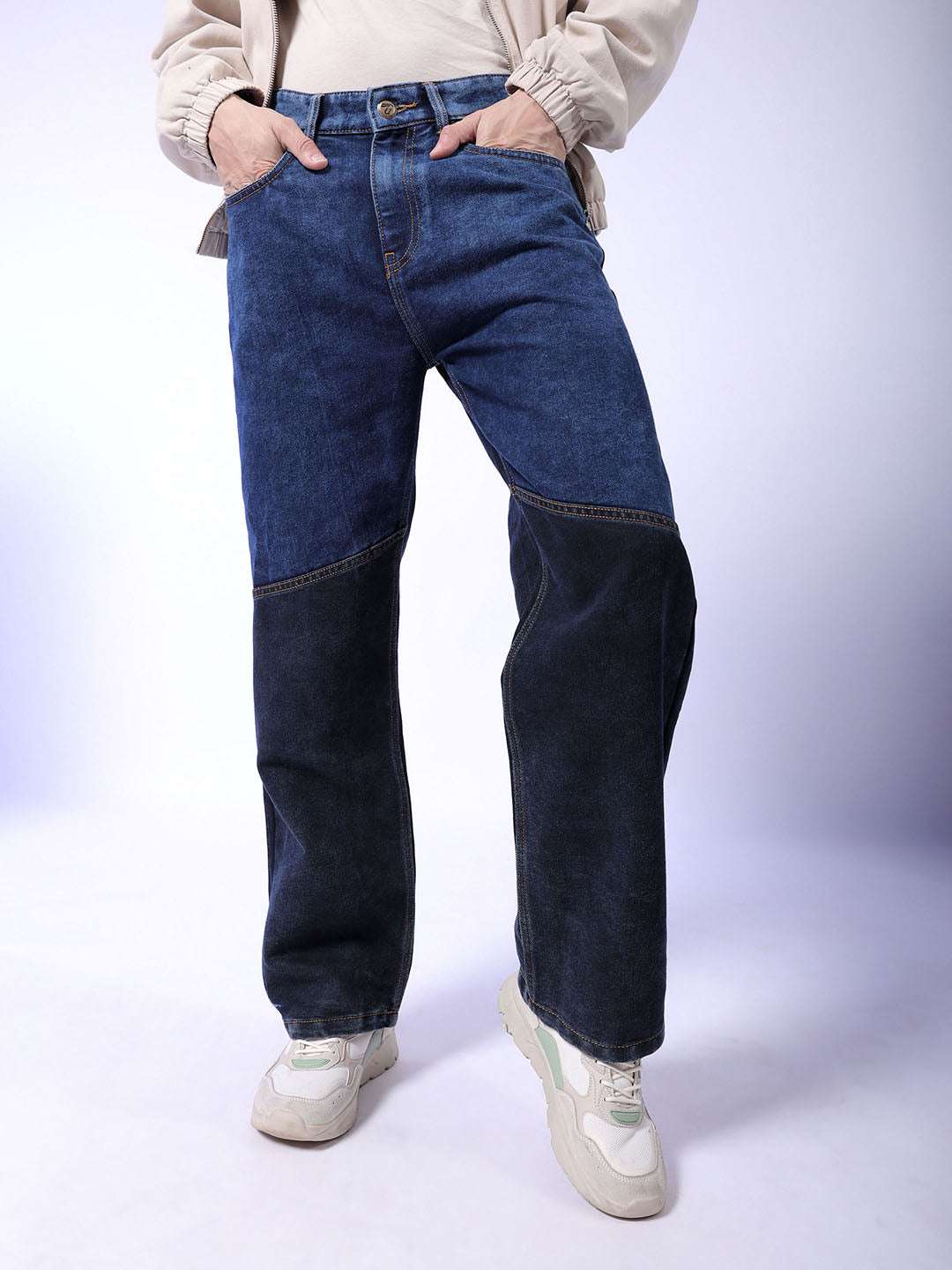 Shop Men Relaxed Fit Jeans Online.