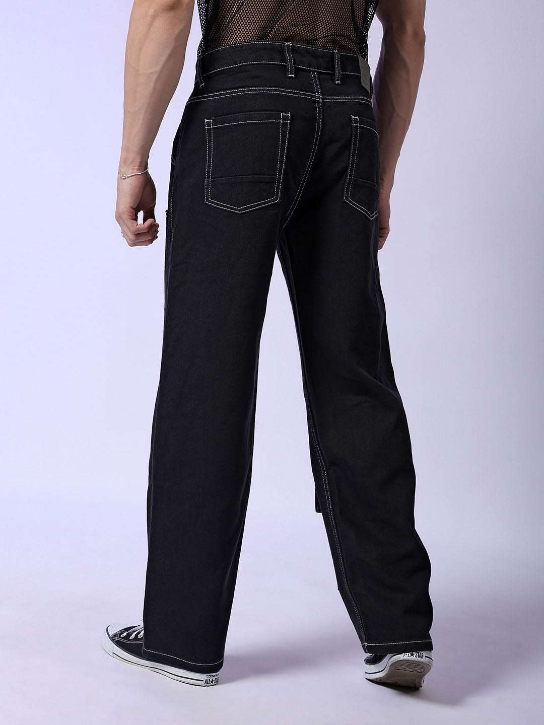 Shop Men Relaxed Fit Jeans Online.