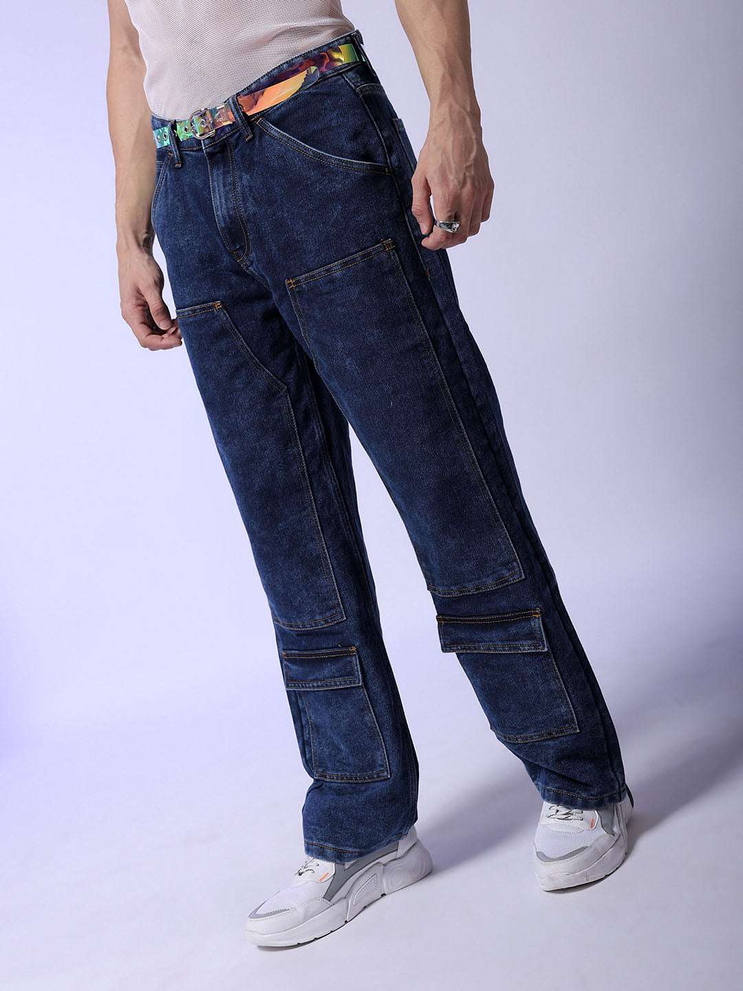 Shop Men Relaxed Fit Jeans Online.