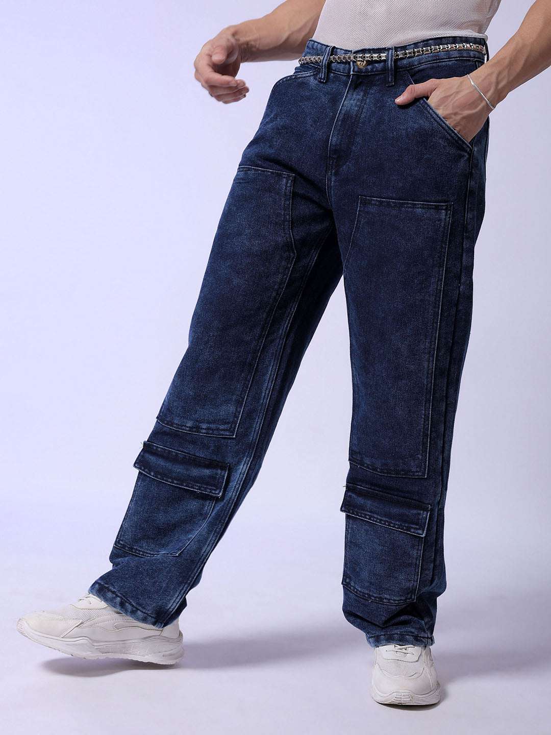 Shop Men Relaxed Fit Jeans Online.