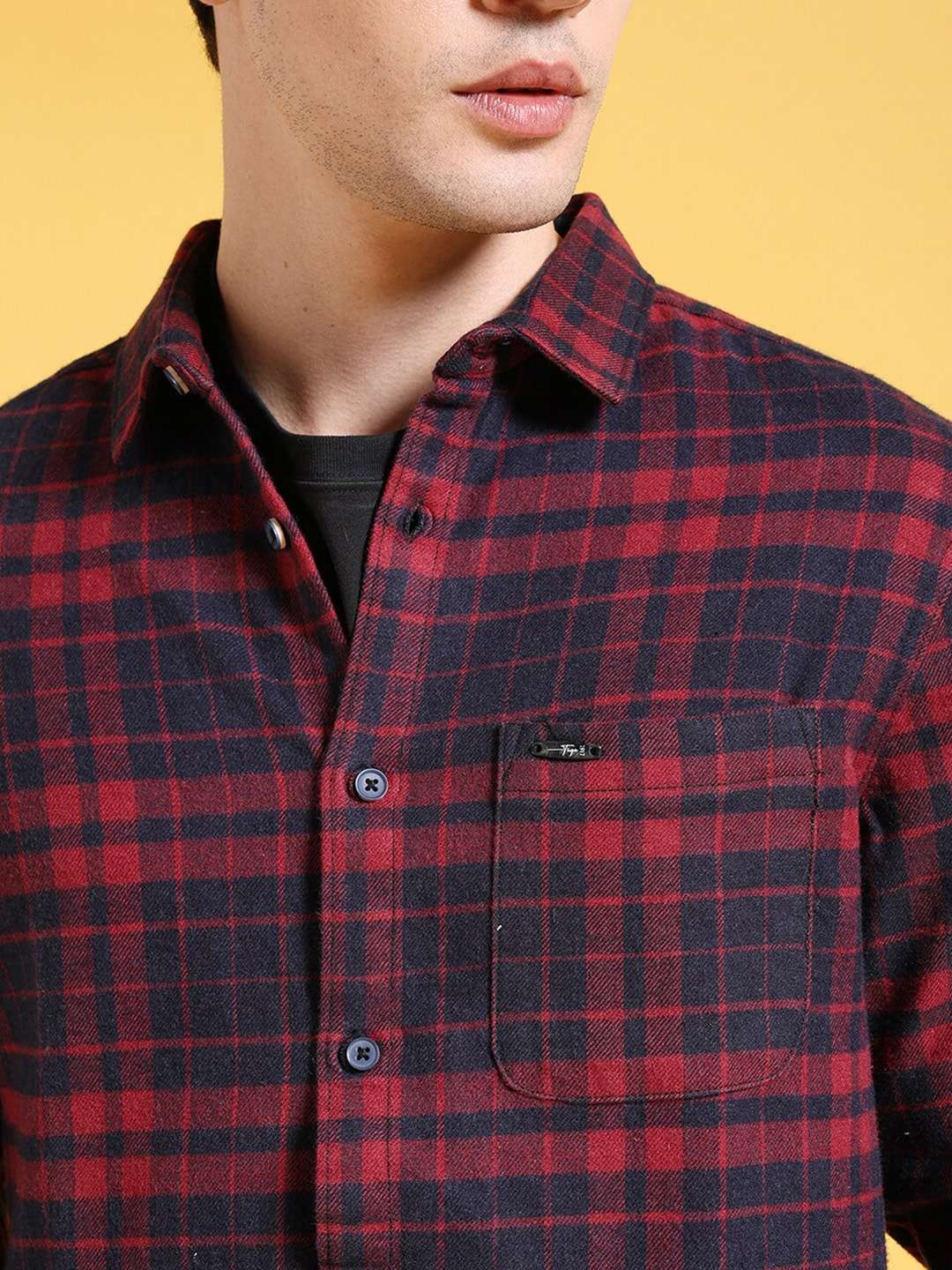 Shop Men Checked Shirt Online.