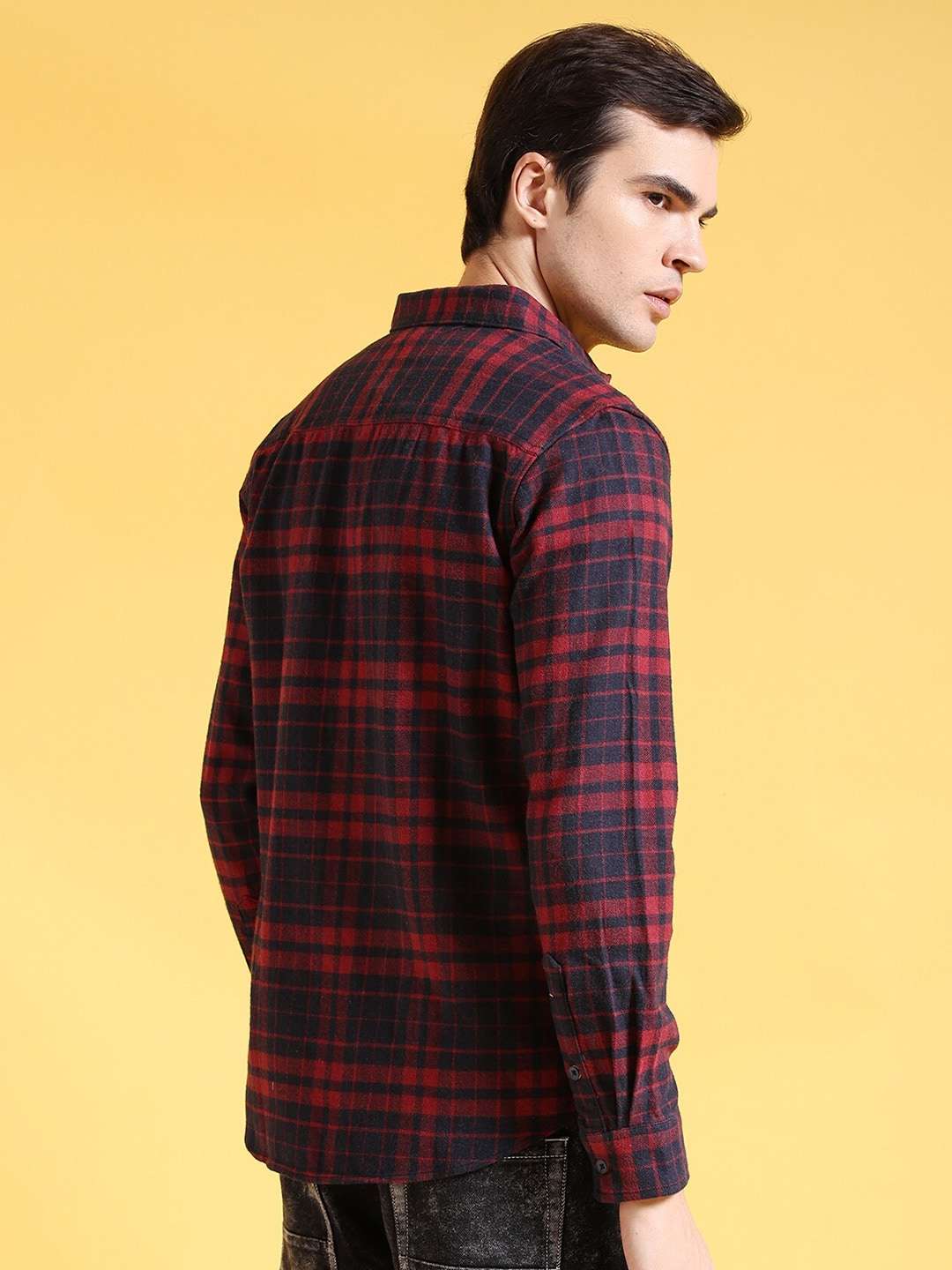 Shop Men Checked Shirt Online.