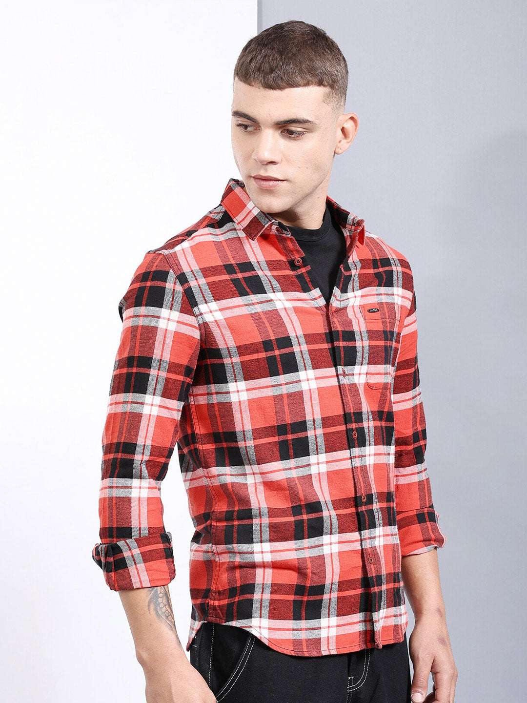 Shop Men Checked Shirt Online.