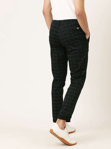 Shop Men Checked Chino Online.