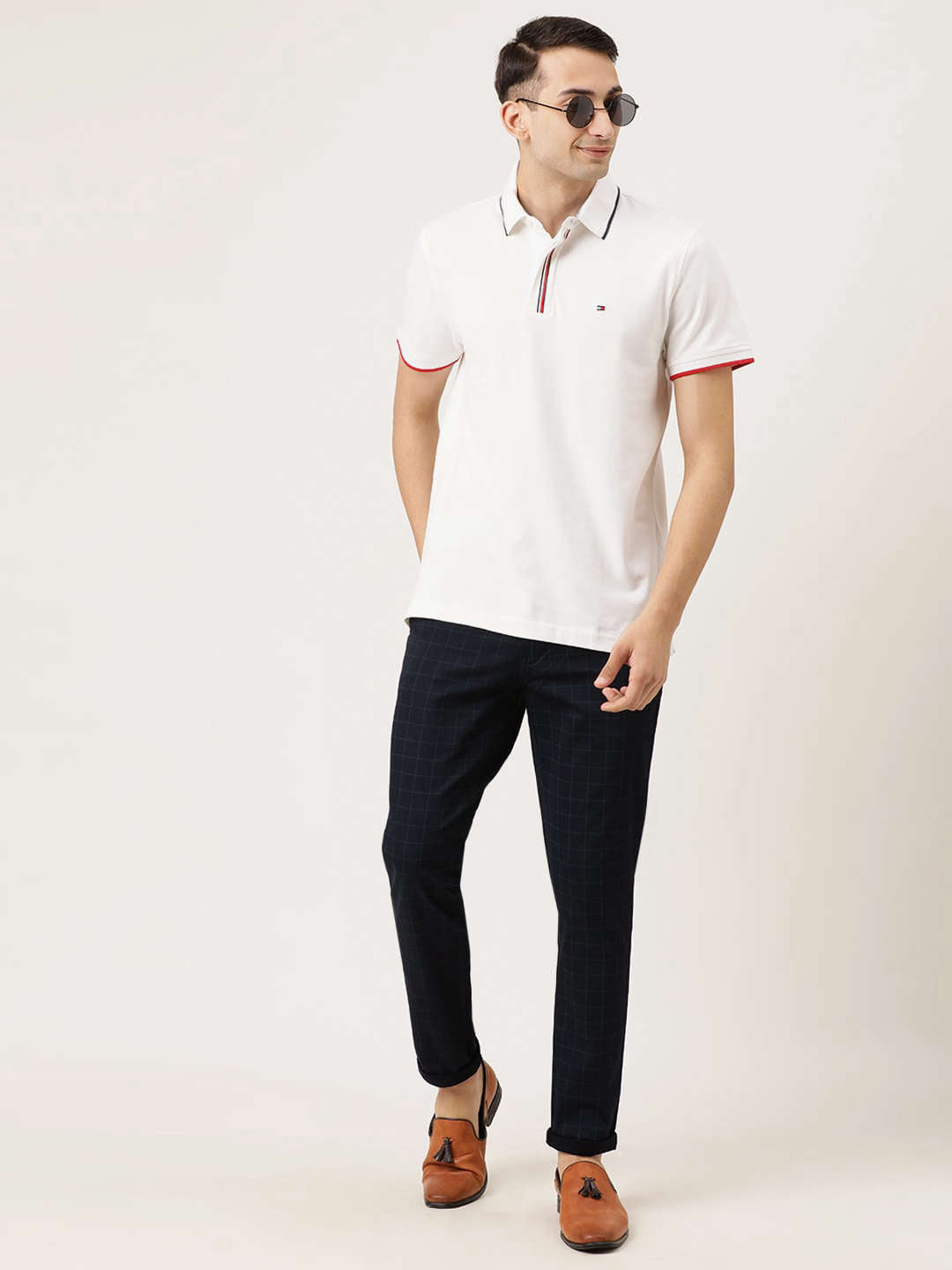 Shop Men Checked Chino Online.