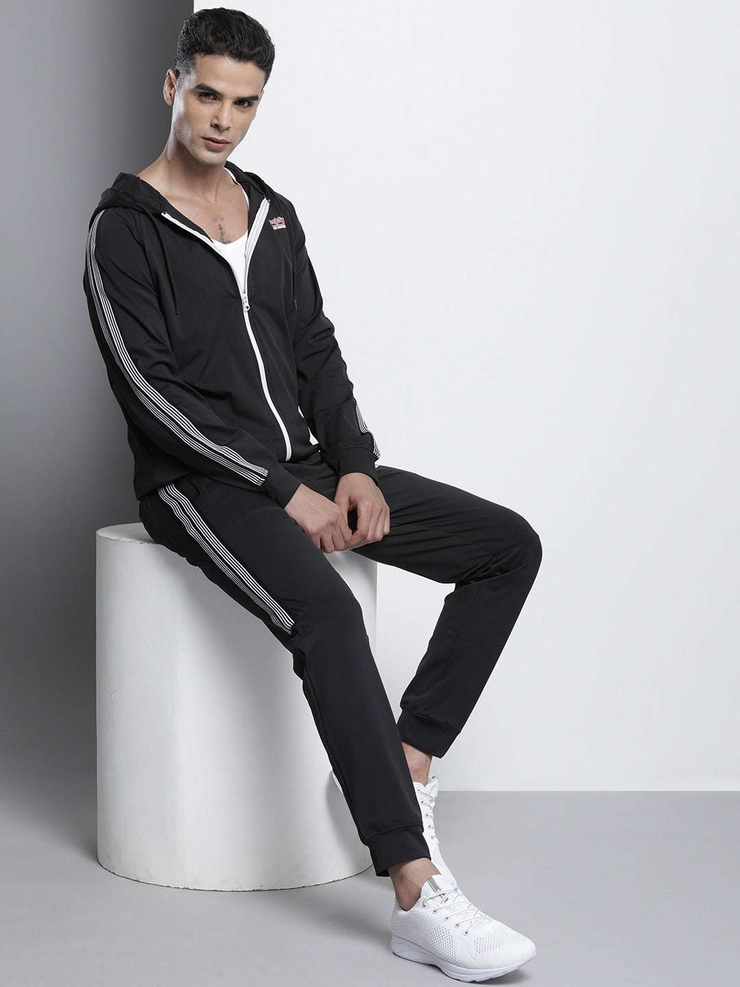 Shop Men Knit Tracksuit Online.